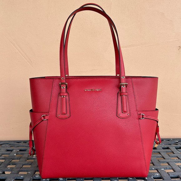 Michael Kors Voyager Drawstring Travel Tote Shoulder Leather Bag Red Flame - Picture 1 of 10